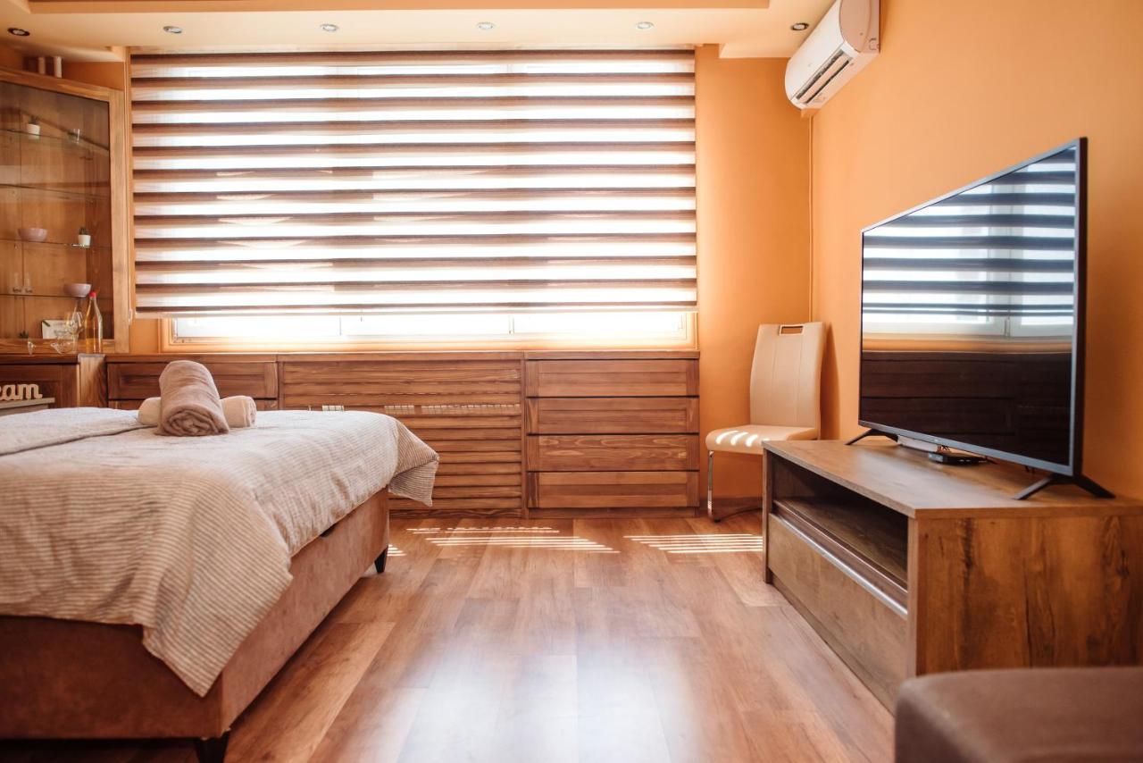Ferienwohnung Lara Apartman Subotica Exterior foto